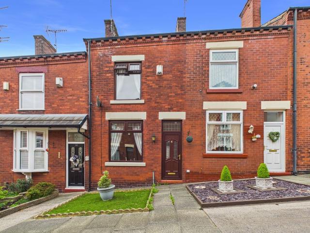 School Street, Tyldesley M29, 2 bed terraced house to rent, £875 pcm | PrimeLocation