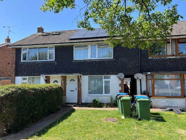 School Road, Upper Beeding, West. 3 bed terraced house to rent £1,400 pcm £323 pw