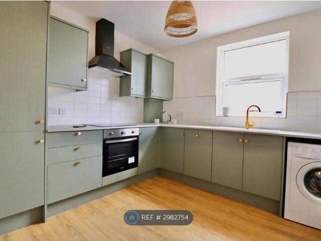 School Road, Sheffield S10, 2 bed maisonette to rent, £995 pcm | PrimeLocation