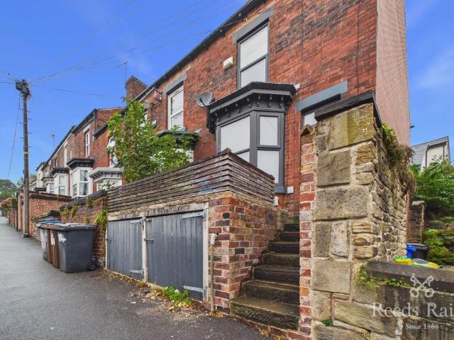 School Road, Sheffield S10 3 bed end of terrace house to rent £1,500 pcm £346 pw
