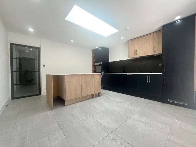 School Road, Shirley, Solihull, West Midlands B90, 1 bed flat to rent, £1,145 pcm | PrimeLocation