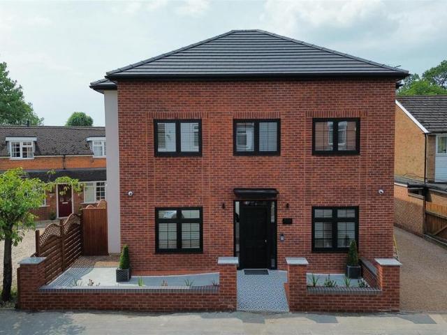 School Road, Solihull B90 1 bed apartment to rent £1,025 pcm £237 pw