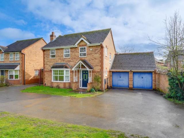 Scholars Avenue, Huntingdon PE29, 4 bed detached house to rent, £1,850 pcm | PrimeLocation