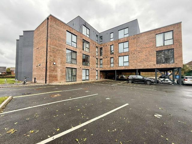 Scholes Lane, St. Helens WA10, 1 bed flat to rent, £745 pcm | PrimeLocation