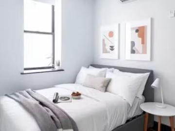 Scholes St, Brooklyn, NY