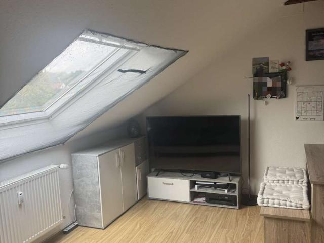 schön geschnittene 2 Zimmer DG Wohnung in Schauenburg Hoof