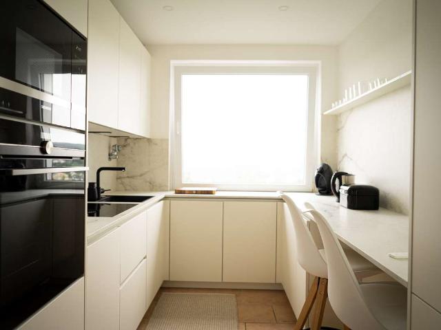 Schön geschnittene 2 Zimmer Wohnung mit Balkon und herrlichem Weitblick in Velbert Langenberg
