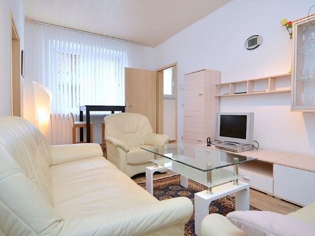Schön möblierte 2 Zimmer Wohnung nahe Nürnberg Plärrer