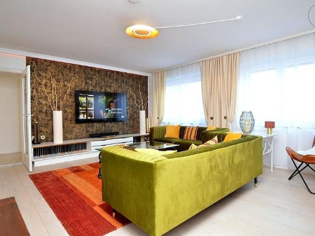 Schön möblierte Wohnung mit WLAN, Garage und Balkon in Toplage Nürnberg/Wöhrd