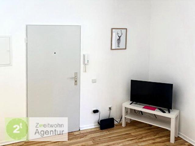 Schön möbliertes Apartment inkl. Internet, Krefeld Zentrum, Petersstr