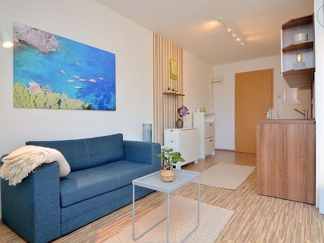Schön möbliertes Apartment mit Balkon und WLAN in Nürnberg Nord