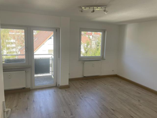 Schön renovierte und gut geschnittene 4 Zi. Wohnung in Schramberg