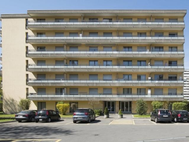 Schöne 3,5 Zimmer Wohnung mit Balkon in Chavannes près Renens