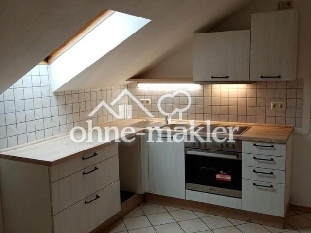 Schöne 3,5 Zimmer Wohnung mit Balkon in Königsdorf Osterhofen