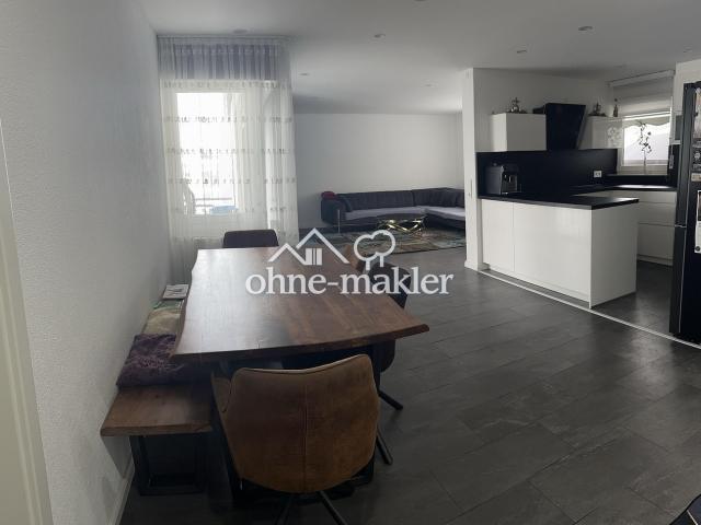 Schöne 3,5 Zimmer Wohnung in zentrale Lage