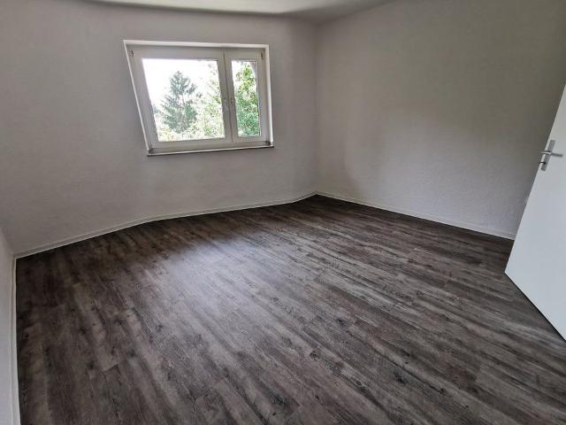 Schöne 3 Zi. Whg. mit Balkon