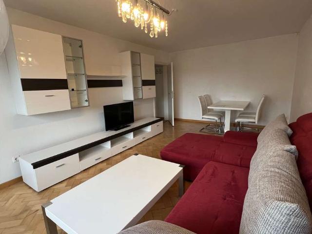 Schöne 3 Zi Whg. mit Südbalkon in ruhiger Halbhöhen und Aussichtslage von Stuttgart Bad Cannstatt