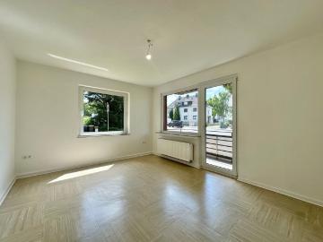 Schöne 3 Zimmerwohnung mit Balkon
