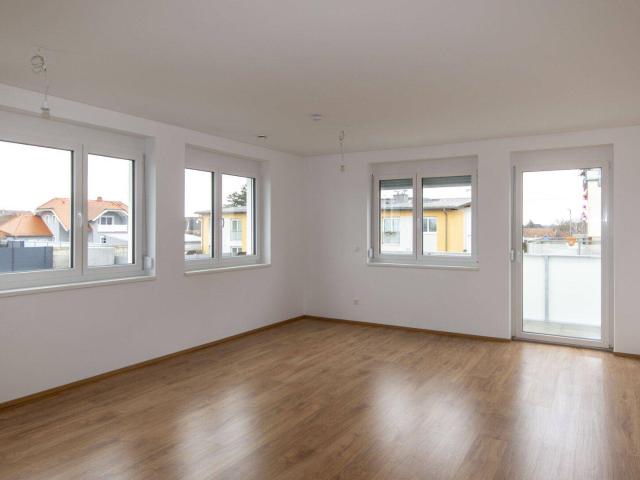 Schöne 3 Zimmerwohnung mit ostseitigen Balkon