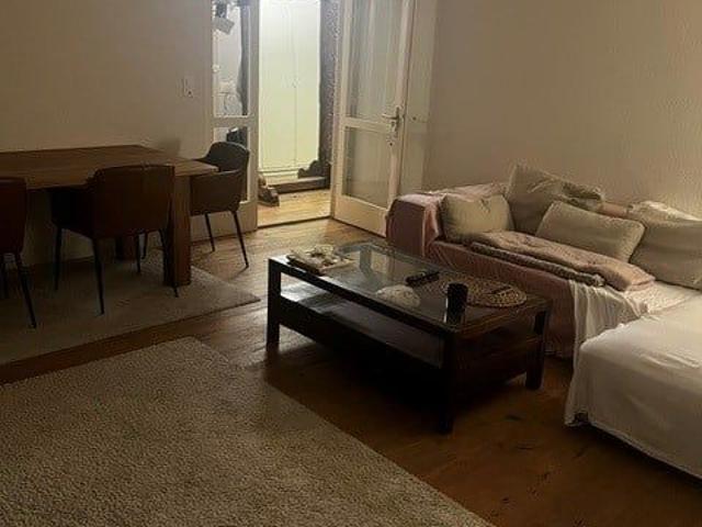 Schöne 3 Zimmerwohnung im Hochparterre mit Terrasse