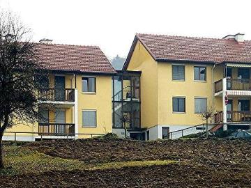 GARTENWOHNUNG mit 3 Zimmern und GRATIS Küche zu vermieten geförderte Miete 3 Zimmer