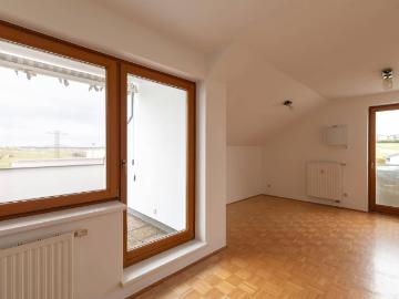 3 Zimmer Dachgeschosswohnung mit herrlichem Ausblick