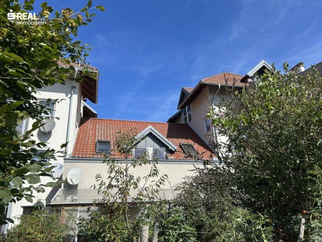 Schöne 3 Zimmer Dachgeschosswohnung mit 2 Terrassen im 1.OG Kalsdorf