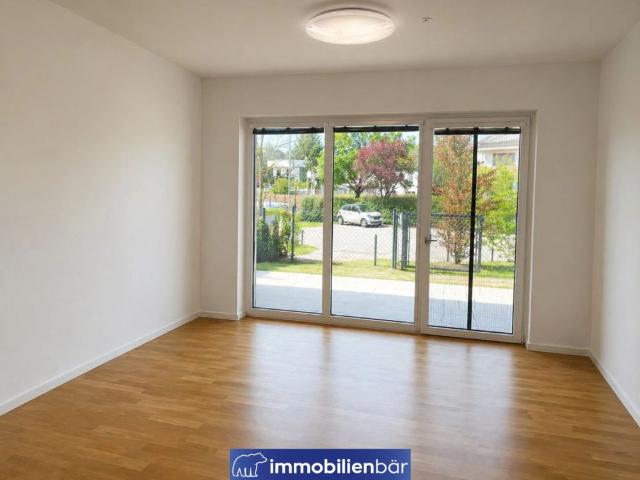Schöne 3 Zimmer Neubau Wohnung mit Garten Heliosallee Top D03