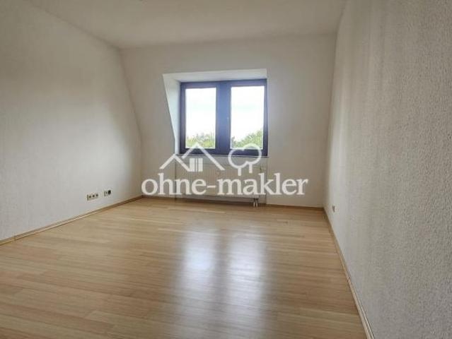 Schöne 3 Zimmer Wohnung am Waldschlößchen