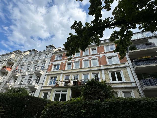 Schöne 3 Zimmer Wohnung im Herzen von Eppendorf