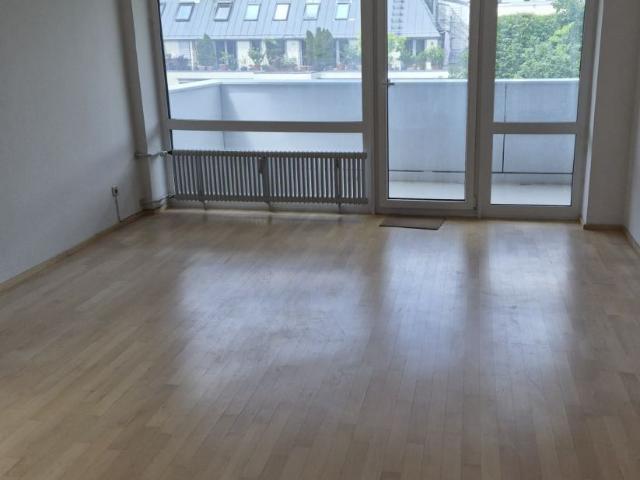 Schöne 3 Zimmer Wohnung in Top Lage