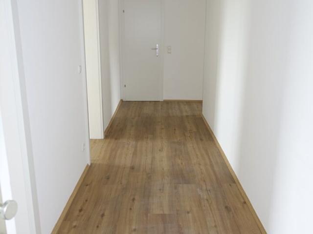 Schöne 3 Zimmer Wohnung in Wels mit Loggia
