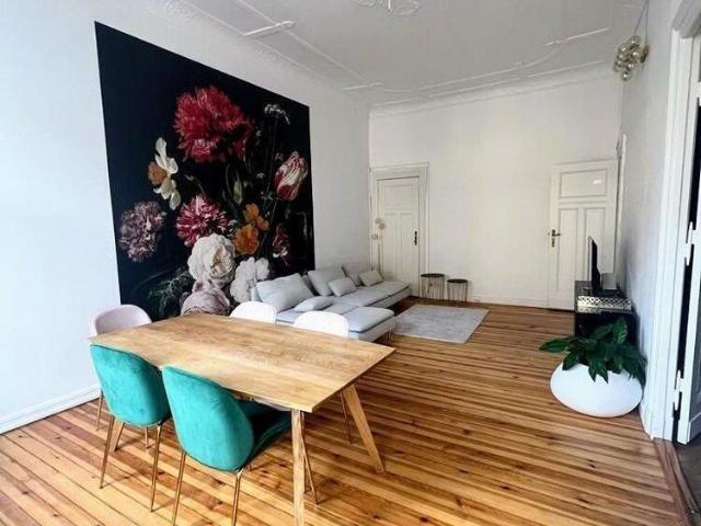 Schöne 3 Zimmer Wohnung in Charlottenburg, Berlin, möbliert