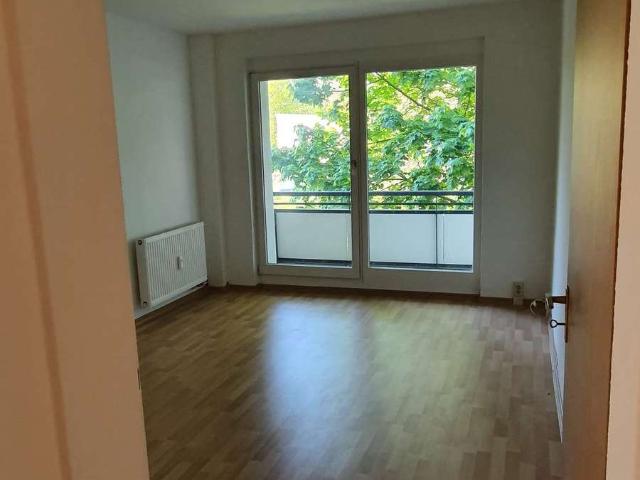 Schöne 3 Zimmer Wohnung in der Kraftwerksiedlung