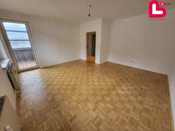 Schöne 3 Zimmer Wohnung in Kirchdorf/Krems mit Loggia und TG Abstellplatz OHNE LIFT