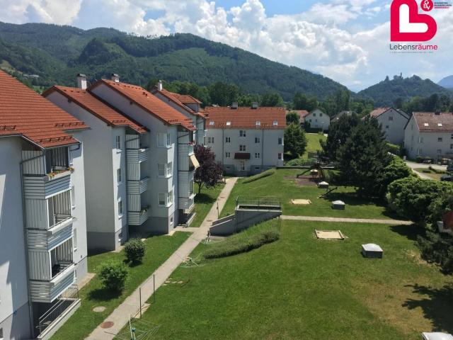 Schöne 3 Zimmer Wohnung in Micheldorf mit Loggia und Tg Abstellplatz