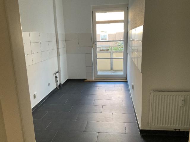Schöne 3 Zimmer Wohnung in Oberesslingen