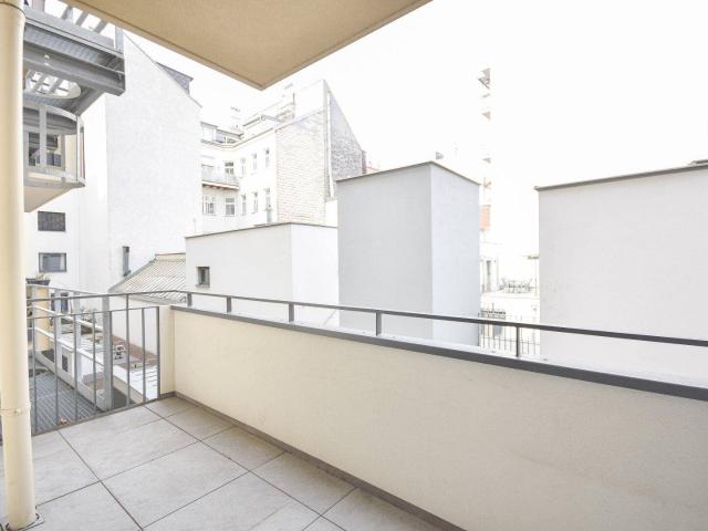 Schöne 3 Zimmer Wohnung mit Balkon nahe der U Bahn Alser Straße