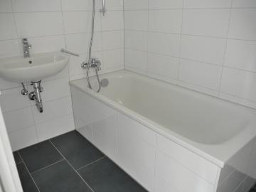 Schöne 3 Zimmer Wohnung mit Balkon in Maintal Bischofsheim zu vermieten