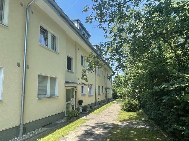Schöne 3 Zimmer Wohnung mit Balkon in Köln Wahnheide