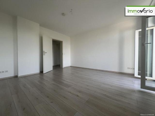 Schöne 3 Zimmer Wohnung mit Balkon in ruhiger Lage und Blick ins Grüne!
