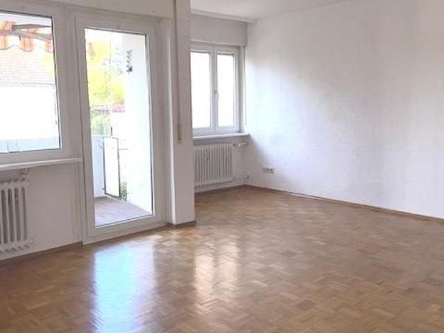 Schöne 3 Zimmer Wohnung mit Balkon in ruhiger Lage zum Wohlfühlen