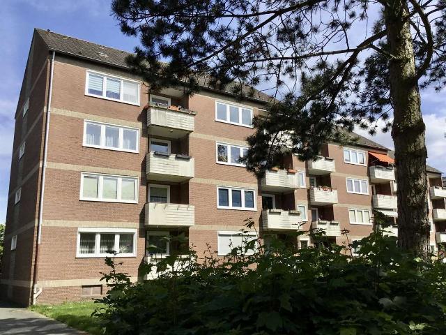 Schöne 3 Zimmer Wohnung mit Balkon + 1 Monat mietfrei