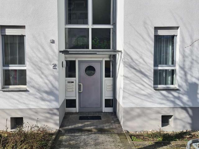 Schöne 3 Zimmer Wohnung mit Balkon