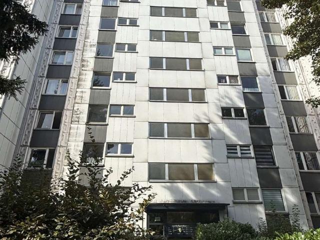 Schöne 3 Zimmer Wohnung mit Balkon