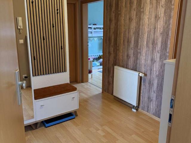 Schöne 3 Zimmer Wohnung mit Galerie & herrlichem Blick ins Grüne
