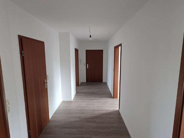 Schöne 3 Zimmer Wohnung mit gehobener Innenausstattung und Balkon in Dannenberg Elbe