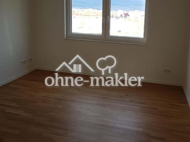 Schöne 3 Zimmer Wohnung mit Dachterrasse