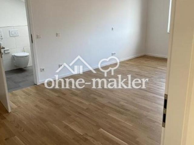 Schöne 3 Zimmer Wohnung mit Dachterrasse