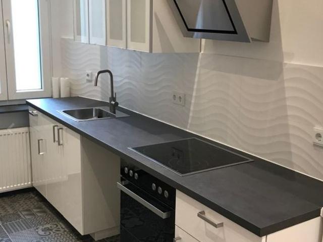 Schöne 3 Zimmer Wohnung mit Einbauküche und Balkon in Billstedt
